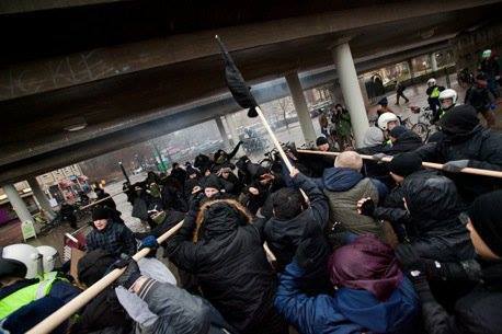 nebenwiderspruch:  Antifascists fight Nazis back in Stockholm 2013 
