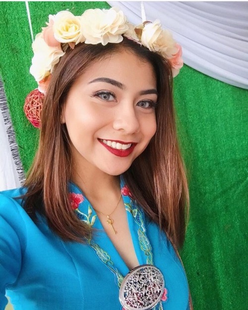 malayzzz:maffaka:laysz:Zahiyana azhar, another sg beauty #sg