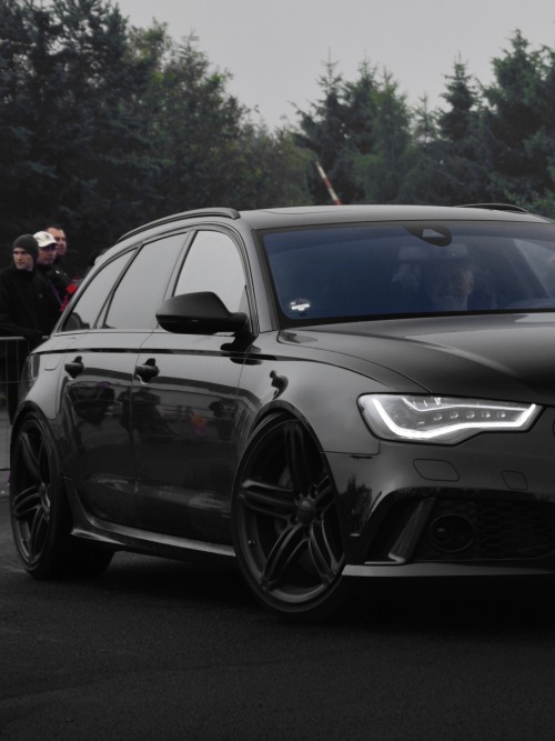 amazingcars - RS6.Gorgeous shot by Lennard Laar.