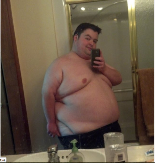 gordo4gordo4superchub:  Yummy