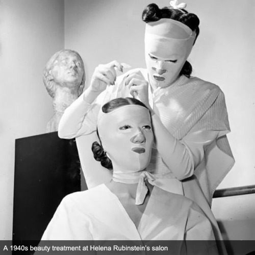collectivesighs:venusejaculates: merisea:How Beauty Procedures Looked In The 1930s-40s [x] Like 
