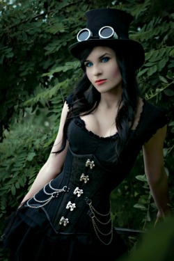 steampunk-girl:  Steampunk Girl  http://steampunk-girl.tumblr.com/