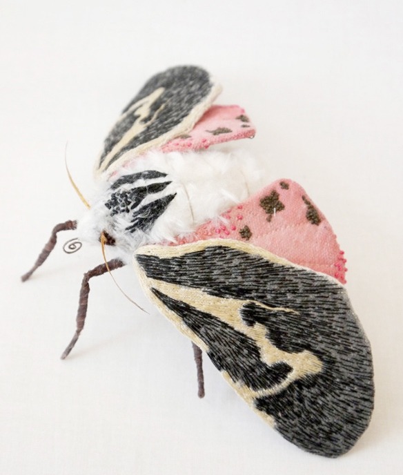 viralsky:  housebuiltbyghosts:  fer1972:  The Textile Moths of Yumi Okita  i fucking