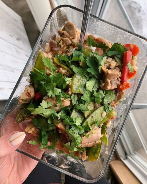 goodhealthgoodvibes:I don’t post many lunches or dinners anymore because since I started meal 