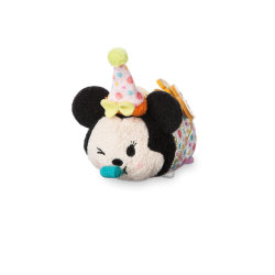 tsumtsumcorner:The Mickey and Minnie Happy Birthday 2018 Tsum Tsums are available on the Disney Store!