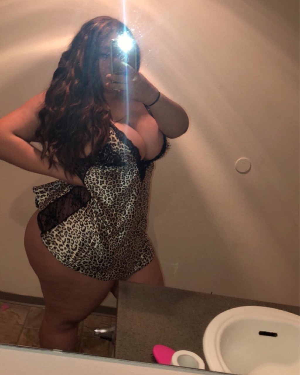 thefatbootycamp:  juanrascabolas:    I mean, wow