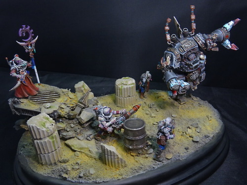 a-40k-author:So for Outer Dark’s release the amazing @malcharion made another diorama depicting a 