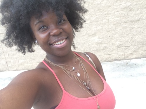 atasteoflee:  I was tagged by @100guns100clips In the selfies of 2015 post & I tag you beautiful ppl @silkktheshocka  @kngshxt @trufflebootybuttercream @bustyspice @khadds @marfmellow @norisblackbook & whoever else wants me to see their face 😌😬💕