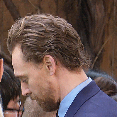thehumming6ird:Tom meeting fans on the Early Man ‘Green’ Carpet, 14th January 2018.Bonus: Hair strok
