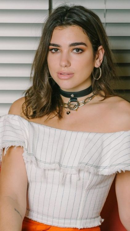Dua Lipa, white top, singer, 1080x1920 wallpaper @wallpapersmug : ift.tt/2FI4itB - i