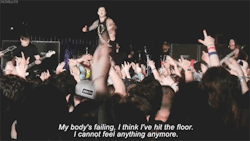 dunrath:  Of Mice &amp; Men - The Depths (Skate &amp; Surf 2013) [x] So I was at this show and apparently the festival organizers had trouble getting the correct stages in time. So a bunch of makeshift stages were made up without coverings, which would’ve