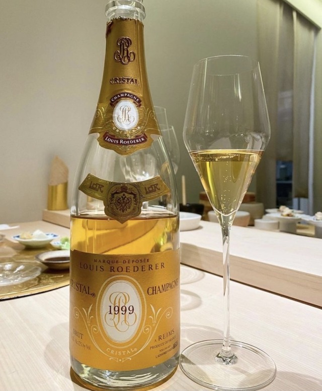 #cristal champagne on Tumblr