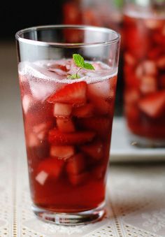 yummspiration:  Red wine, diced strawberries, Sprite and ice…perfect summertime