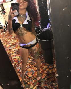 stripper-locker-room:  https://www.instagram.com/missdesirose/