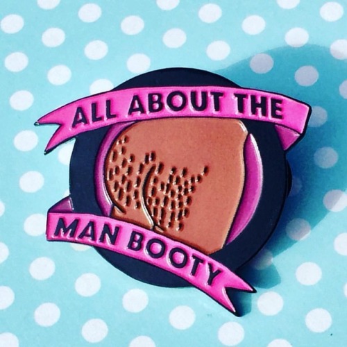 Only three left of this brown man booty pin! And it is also the last week of my sale!! So hurry up a