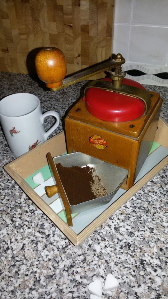 Allez. .un Caffè à L'ancienne. ....mmmm Quel Arômes. .....