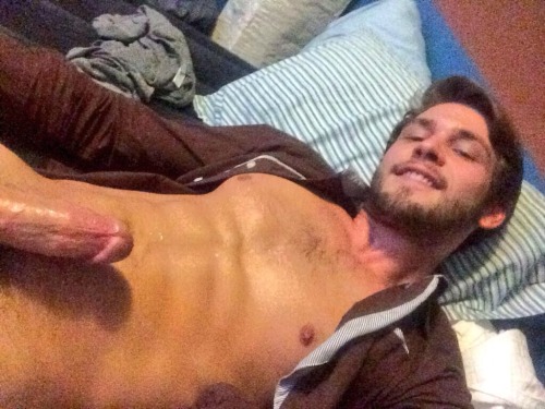 Sex troyisnakedwitholly:  seriously hot  pictures