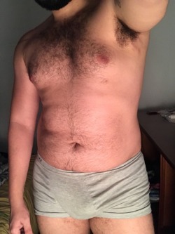 beardedhairyguybr:  