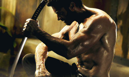 madame-scary-von-spooky-britches:  alienswithankhs:  hughxjackman:  Hugh Jackman - The Wolverine  yo