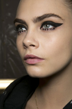 imsnb89:  Cara Delevingne | via Tumblr on