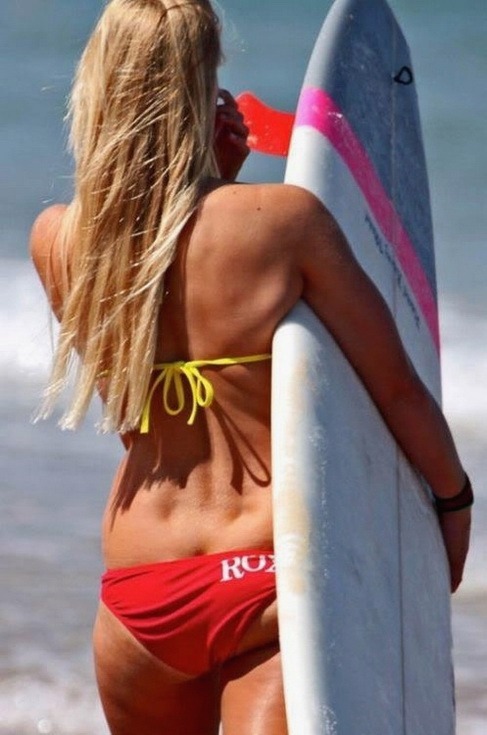Surf Girls