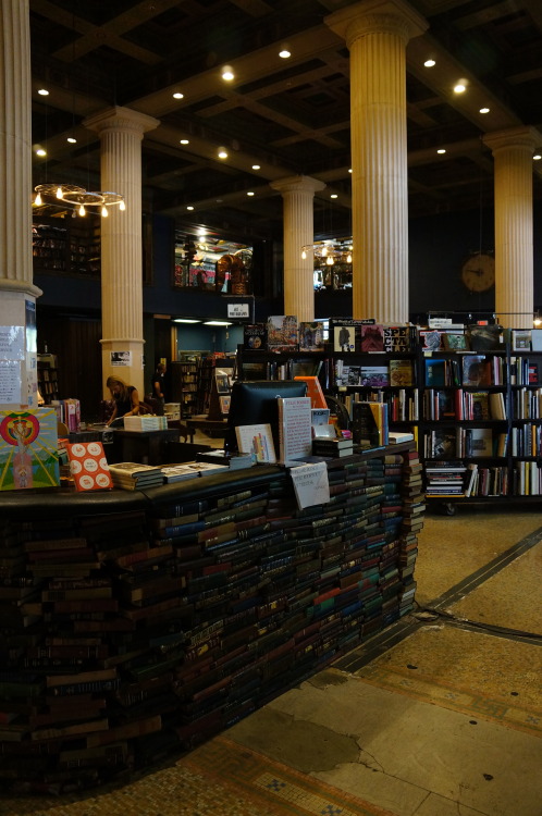 redheadedmadness:  takingshotswithjustinbieber:  freewriterandnaturelover:  eversolightly:  “There is a place. Like no place on Earth. A land full of wonder, mystery, and danger!”The Last BookstoreLos Angeles, California  This place is on my bucket