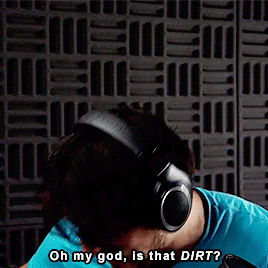markired:  “hello, dirt? have you seen some dirt? it looks pretty brown and was