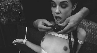 his-greedy-girl:  😍💕💦👌