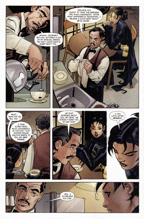 discowing:espanolbot:The mystery of who does Cass’ housework revealed! Also, she’s kind 