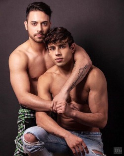 nuttypostcat:Andre Prestes and Mateus Faria