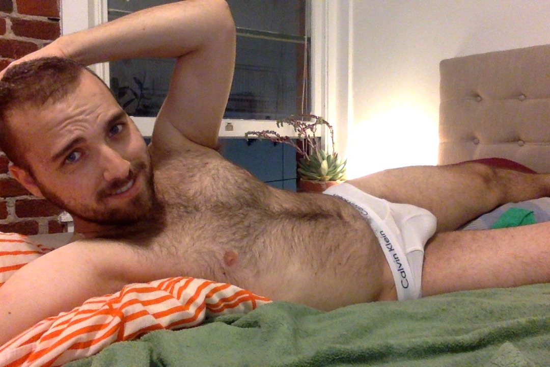 ididntnotblogaboutyou:  I gave up on Scream Queens and decided to take selfies and