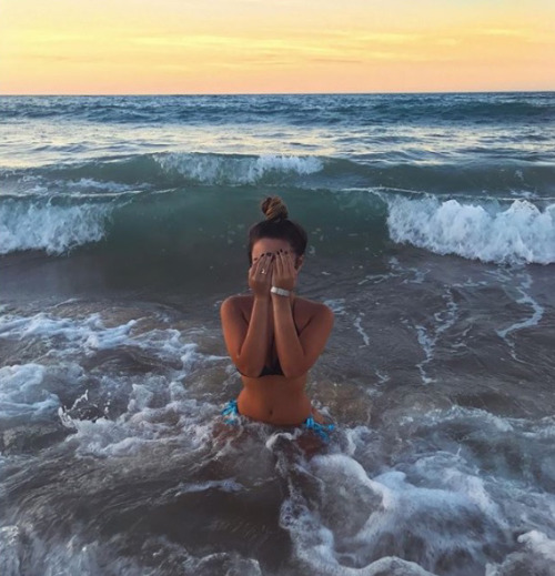 oceancuresall:    o c e a n//instagram@vepportilla  