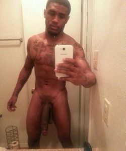 nudeblackmenxxx:  seXXXy #selfies #TeamBody #TeamTop #TeamFreak #TeamBigDick| nude black men naked black men show us those seXXXy selfies! 