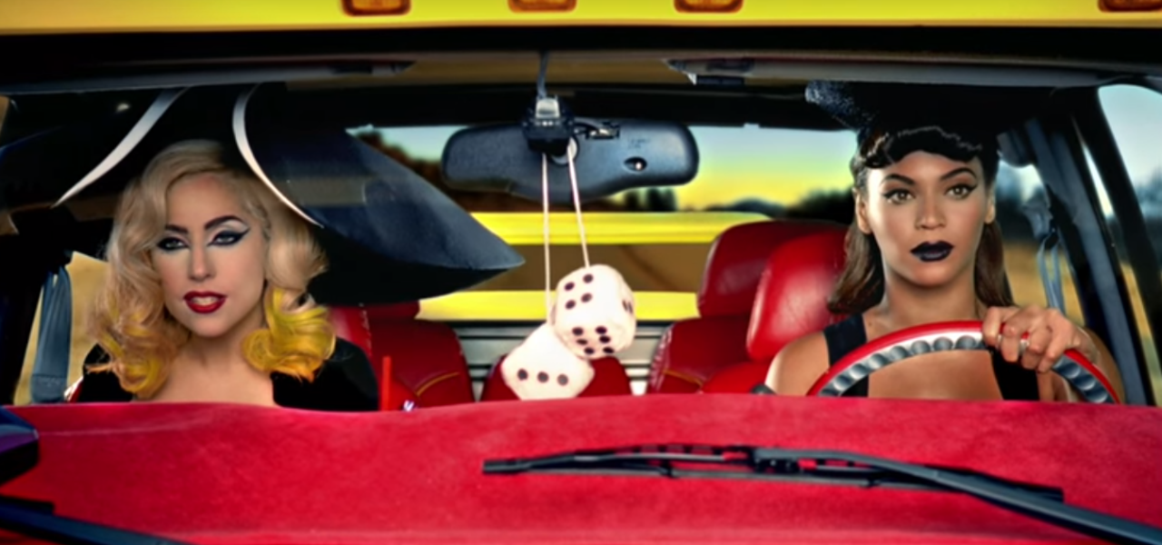 warpedrhythm:  Me and the hunties heading to the club at 10pmMe and the hunties getting
