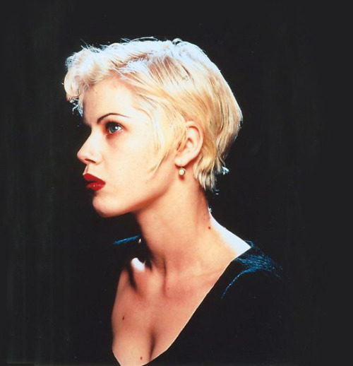 stevemcqueened:Fairuza Balk, 1990′s