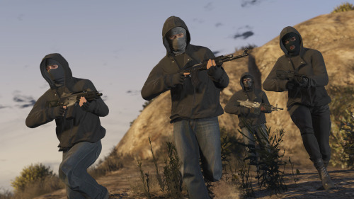 gamefreaksnz:   					GTA Online Heists update now available on PS4, Xbox One, Xbox 360 and PS3					Rockstar has released a free update to the PlayStation 4, PlayStation 3, Xbox One and Xbox 360 versions of Grand Theft Auto V. 