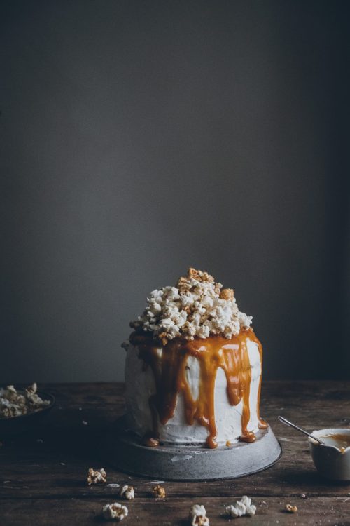 dulce de leche cake with caramel popcorn