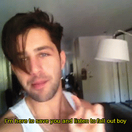 torivegacore:  Josh Peck on Vine 6.27.13  