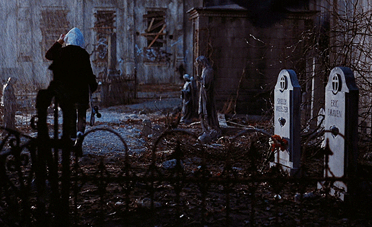 It Cant Rain All The Time.THE CROW (1994) Dir.Alex Proyas