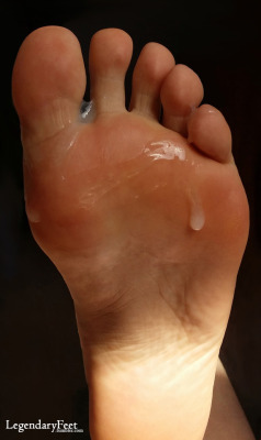 legendaryfeet:  I shot a small compilation,