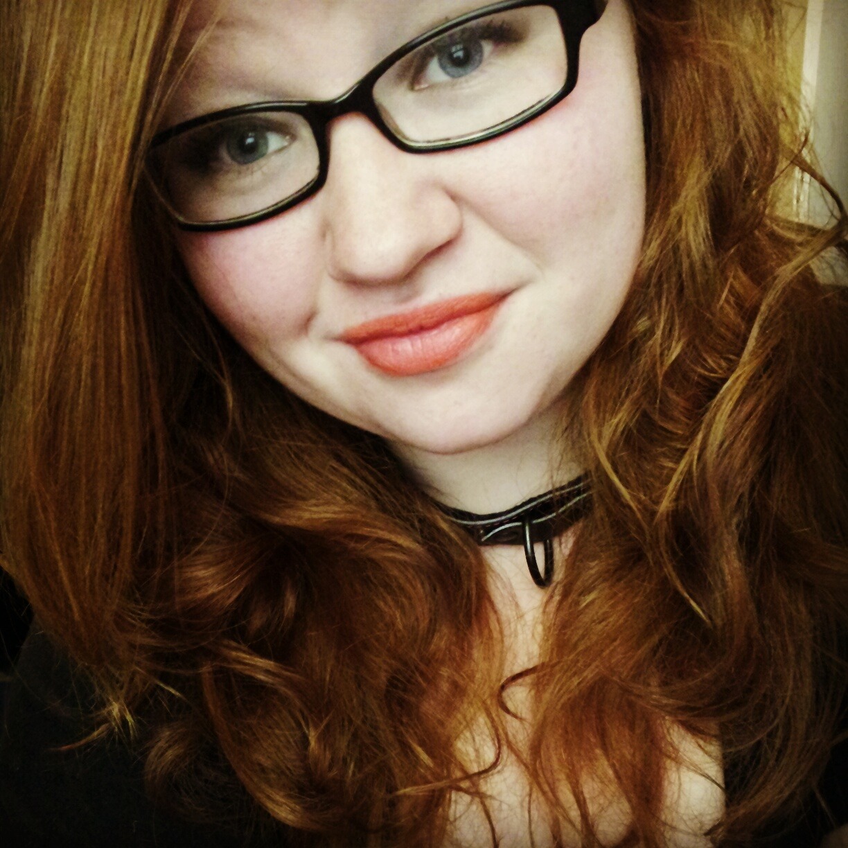missmorticiamurder:  New day. ;)