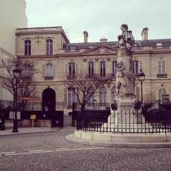 (at Place Saint-Georges)