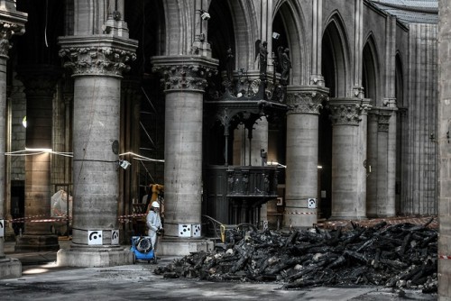 yahoonewsphotos: PHOTOS: Rebuilding Notre Dame Three months after a fire ravaged Notre-Dame cathedra