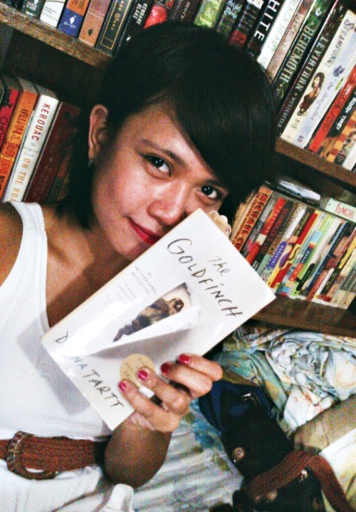 YOU DIDN&rsquo;T THINK I&rsquo;D MISS TAKING A SELFIE + SHELFIE WHEN I FINALLY HAVE A DECENT