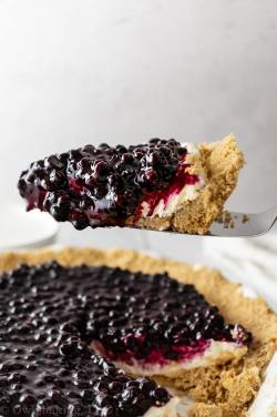fullcravings:  Blueberry Cream Cheese Pie