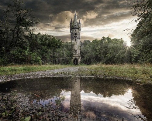 petermorwood:archatlas:Abandoned Germany by Markus Ecke Wie Kante Fantastic shots of urbex places ar
