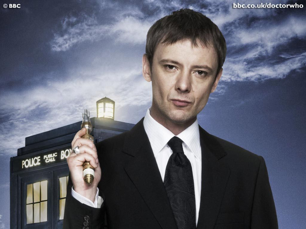 Day 9 (countdown) Favorite Master > John Simm… I only know 2 Masters…