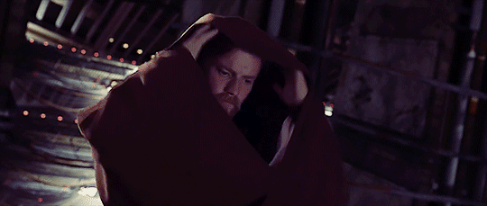 dogfromfallout:    #how many times has obi-wan had to get a new robe #“where did
