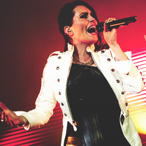 dieealive:  Sharon den Adel in Birmingham, United Kingdom. 16/04/14 