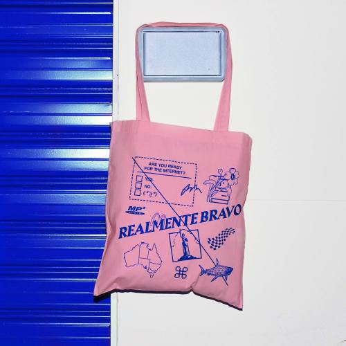 Just a few Pink & Natural Totes left!Available on  http://realmentebravo.bigcartel.com/ 